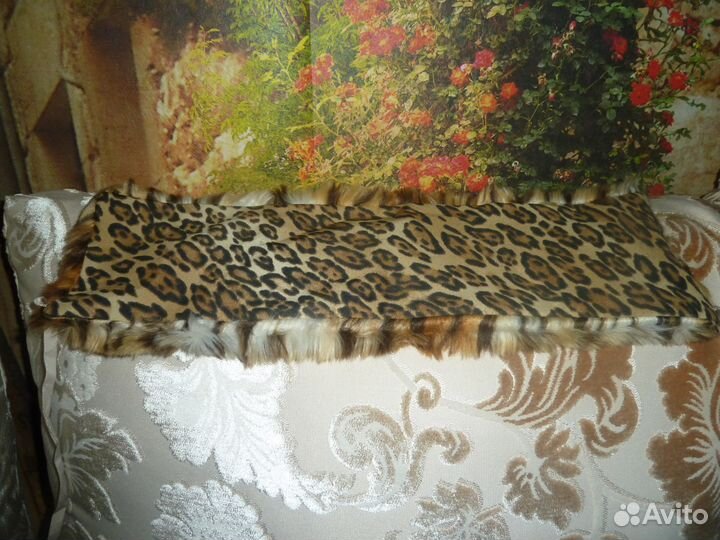 Воротники и маленький кусок меха норки