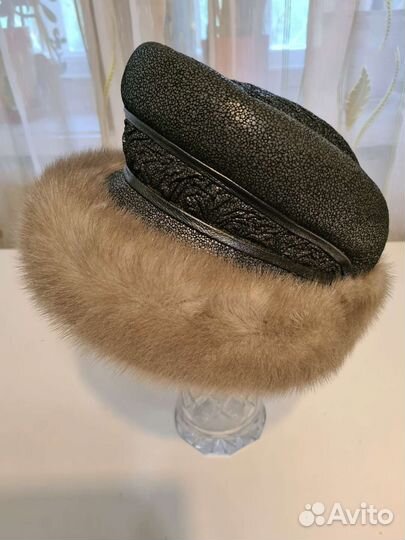 Новая шляпа из нат. кожи женская с норкой