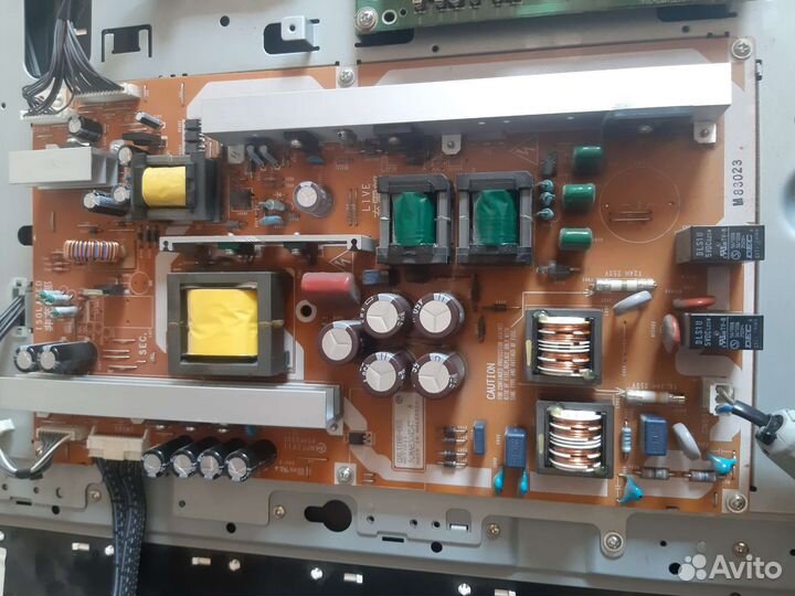 Телевизор в разбор JVC LT-42S90BU