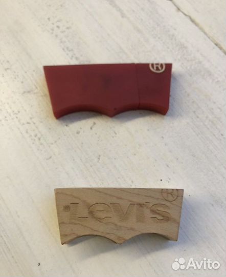 Usb флешка Levi’s