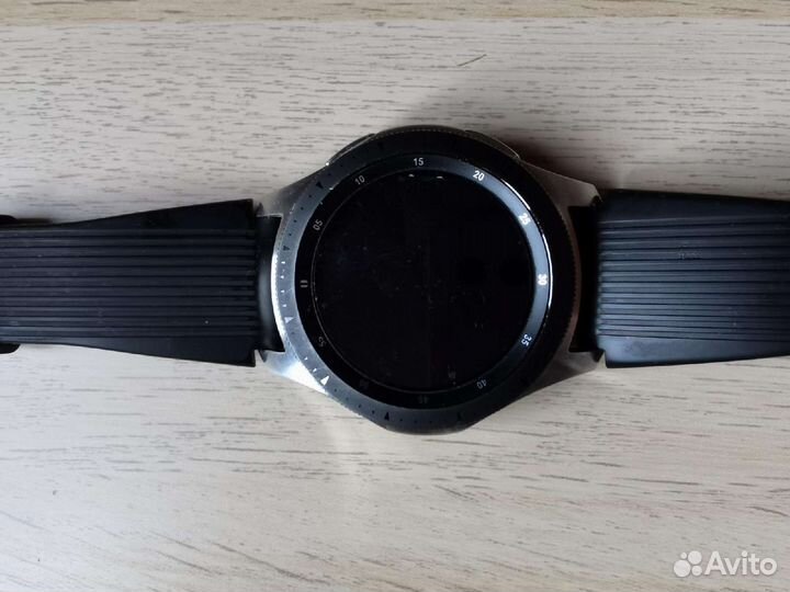 Часы Samsung Gear