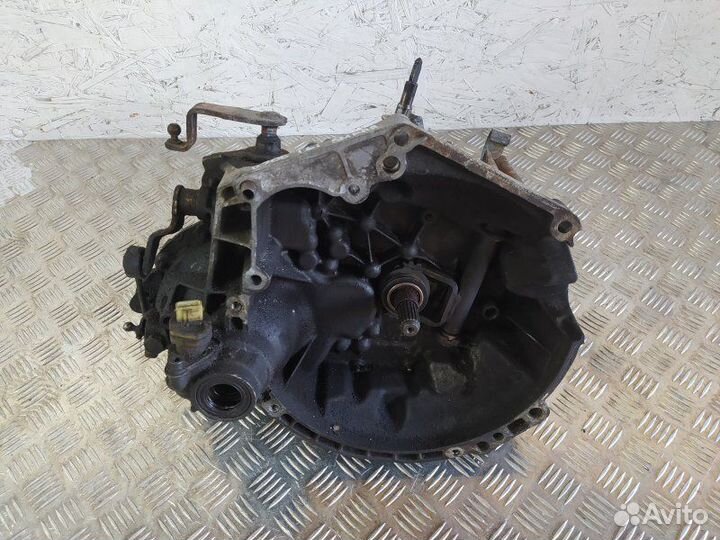 Б/У Б/У кпп механическая (МКПП) 5-ступенчатая Из