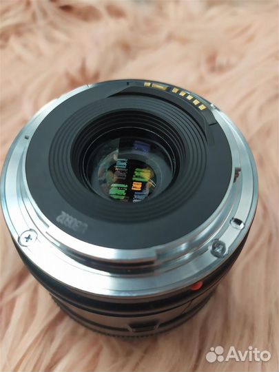 Зеркальный фотоаппарат