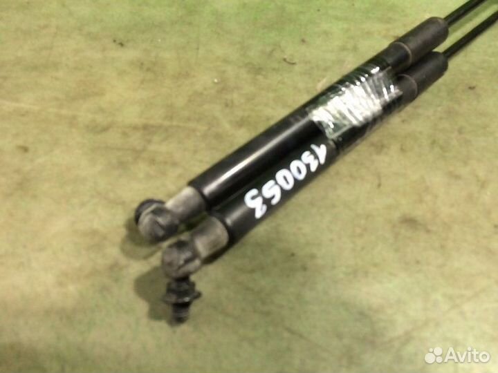 Амортизатор двери багажника Toyota Passo KGC30 1KR