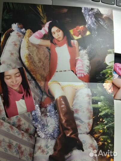 Карта и плакат