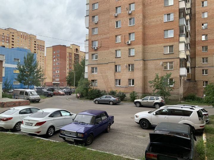 3-к. квартира, 81,7 м², 1/9 эт.