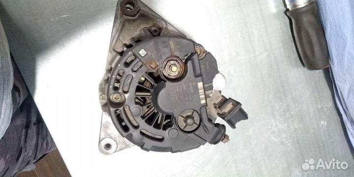 Генератор Toyota corolla