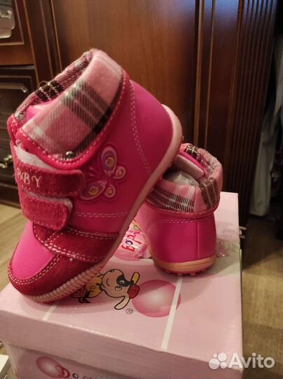 Ботинки детские новые