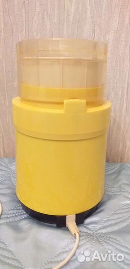 Электромясорубка 