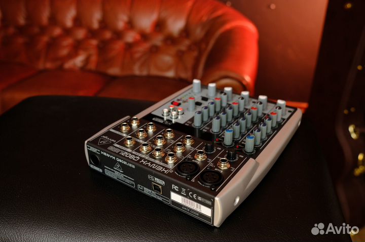 Микшерный Пульт Behringer + аксессуары