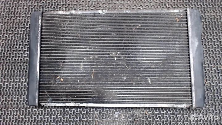 Радиатор охлаждения двигателя Toyota Prius, 2010
