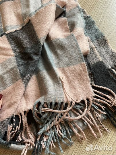 Шарфы и палантины