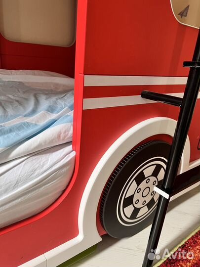 Детская кровать автобус