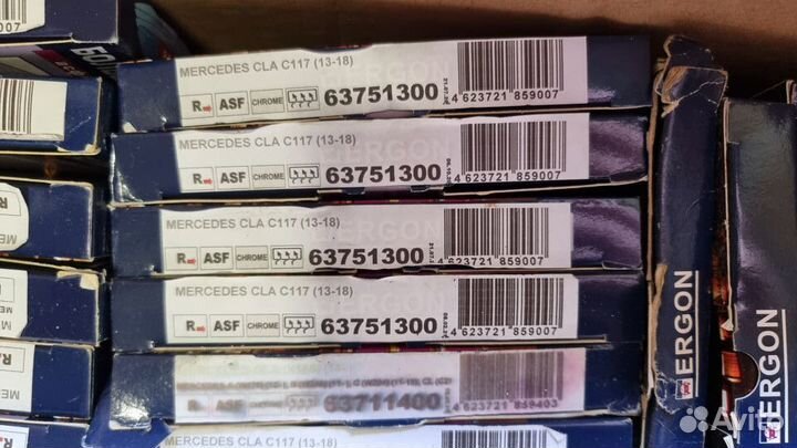 Элемент зеркальный правый CLA class