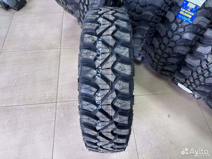 Kumho Road Venture MT71 235/85 R16 120Q
