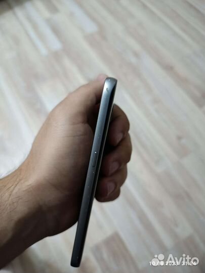 Телефон Samsung galaxy s7