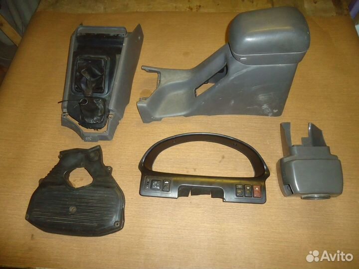 0K01355421 Передняя панель салона Kia Sportage 1