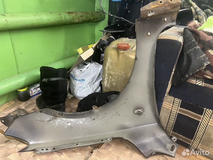 Крылья мазда 3 бк хэтчбэк