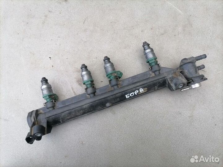 Форсунка 03790603IAA VW audi skoda seat 1,6 16V