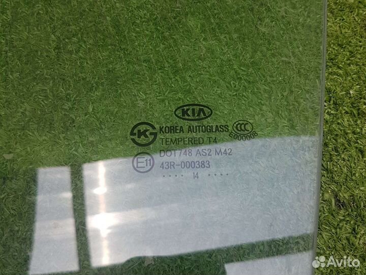 Левое стекло переднее kia sorento BL 2002-2009