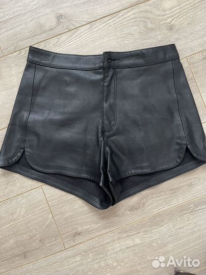 Кожаные шорты lime