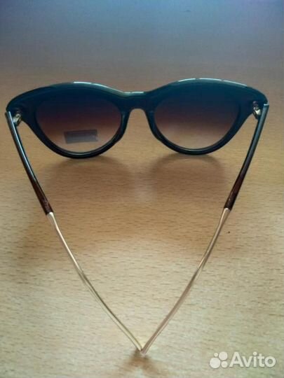 Солнцезащитные очки, новые
