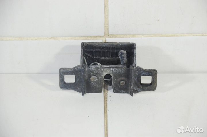 Замок капота передний левый Land Rover Range Rover