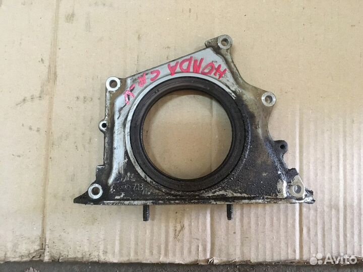 Крышка коленвала (Honda CR-V)