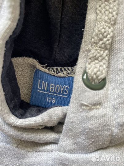 Кофта с капюшоном для мальчика