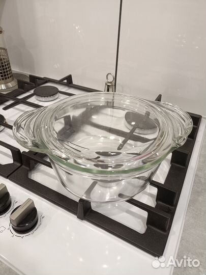 Маленькая кастрюлька, стекло