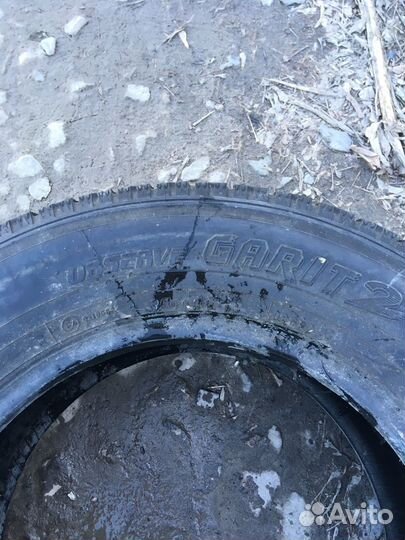 Toyo Observe Garit 2 215/65 R15 96