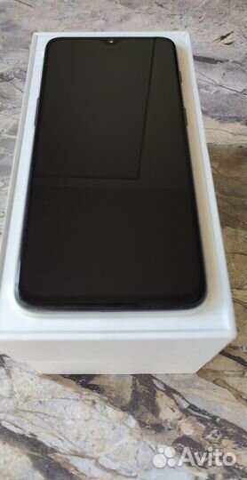 OnePlus 6T, 6/128 ГБ