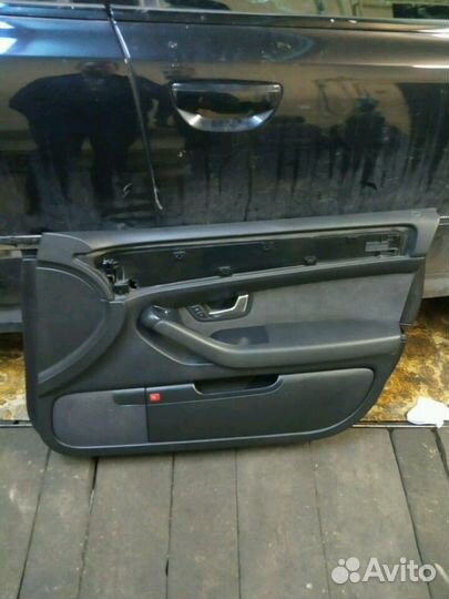 Комплект обшивок на Ауди А8 Д3