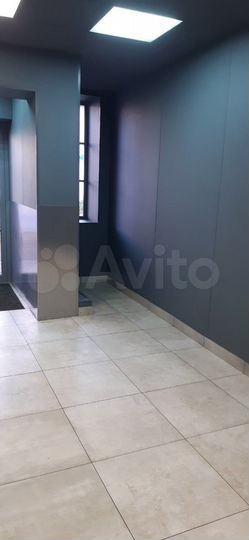 Аренда торговой площади при входе в магазин, 12 м²