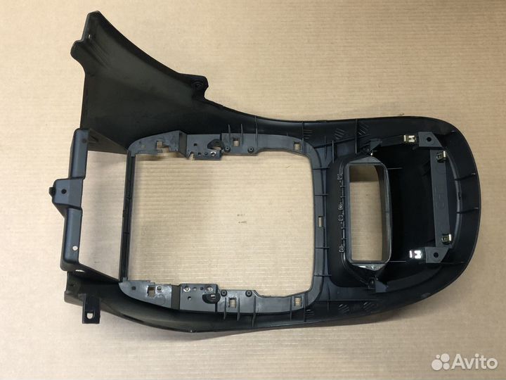 Центральная консоль для Мицубиси Каризма