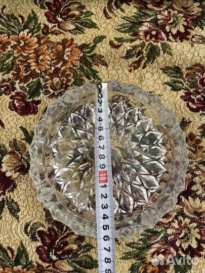 Хрустальная пепельница 18 см СССР 1 оскол