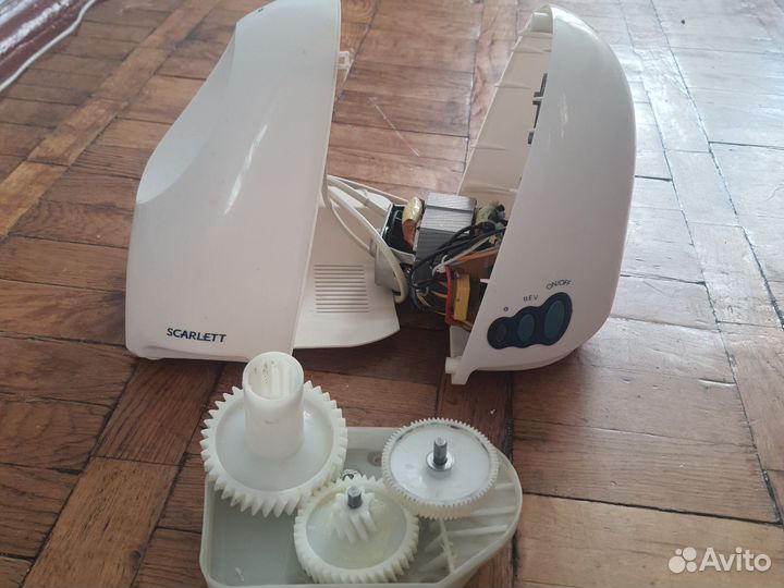 Мясорубка электрическая scarlett