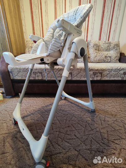 Детский стульчик для кормления peg perego