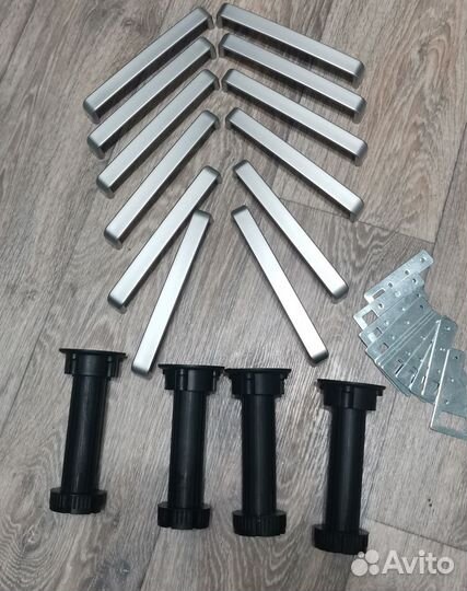 Мебельная фурнитура