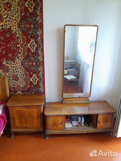 Любителям антиквариата