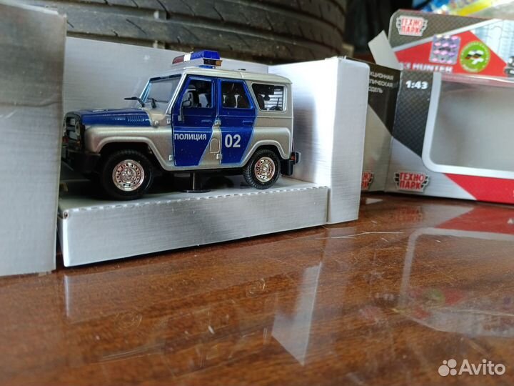 Модель УАЗ Hunter полиция