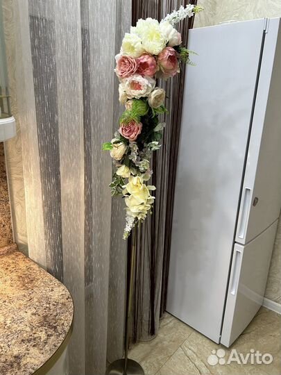 Напольная интерьерная композиция