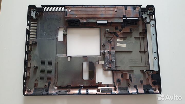 Б/у Нижняя часть корпуса- поддон Samsung R425 R430