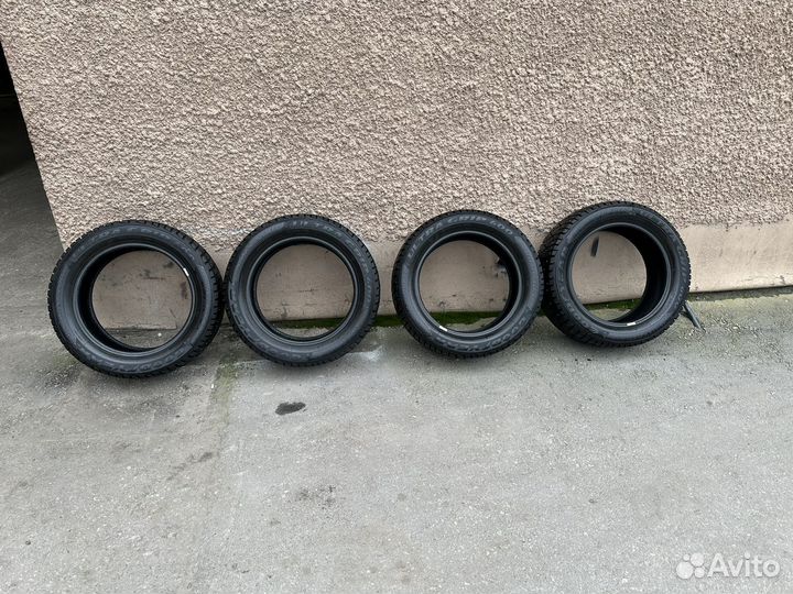 Goodyear Ultragrip 600 225/55 R17 T