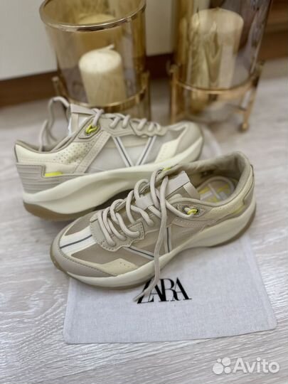 Кроссовки zara 35 новые