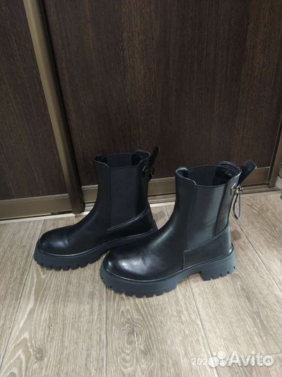 Ботинки Челси женские
