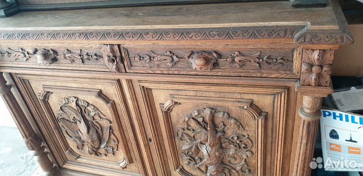 Старинный буфет