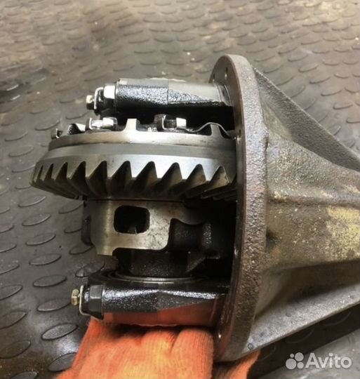 Задний редуктор Toyota Hilux