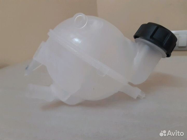 Бачок расширительный Peugeot Citroen