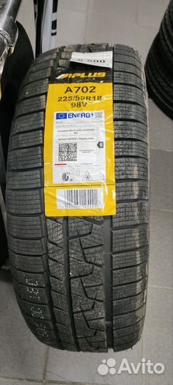 Aplus A702 225/55 R18 98V
